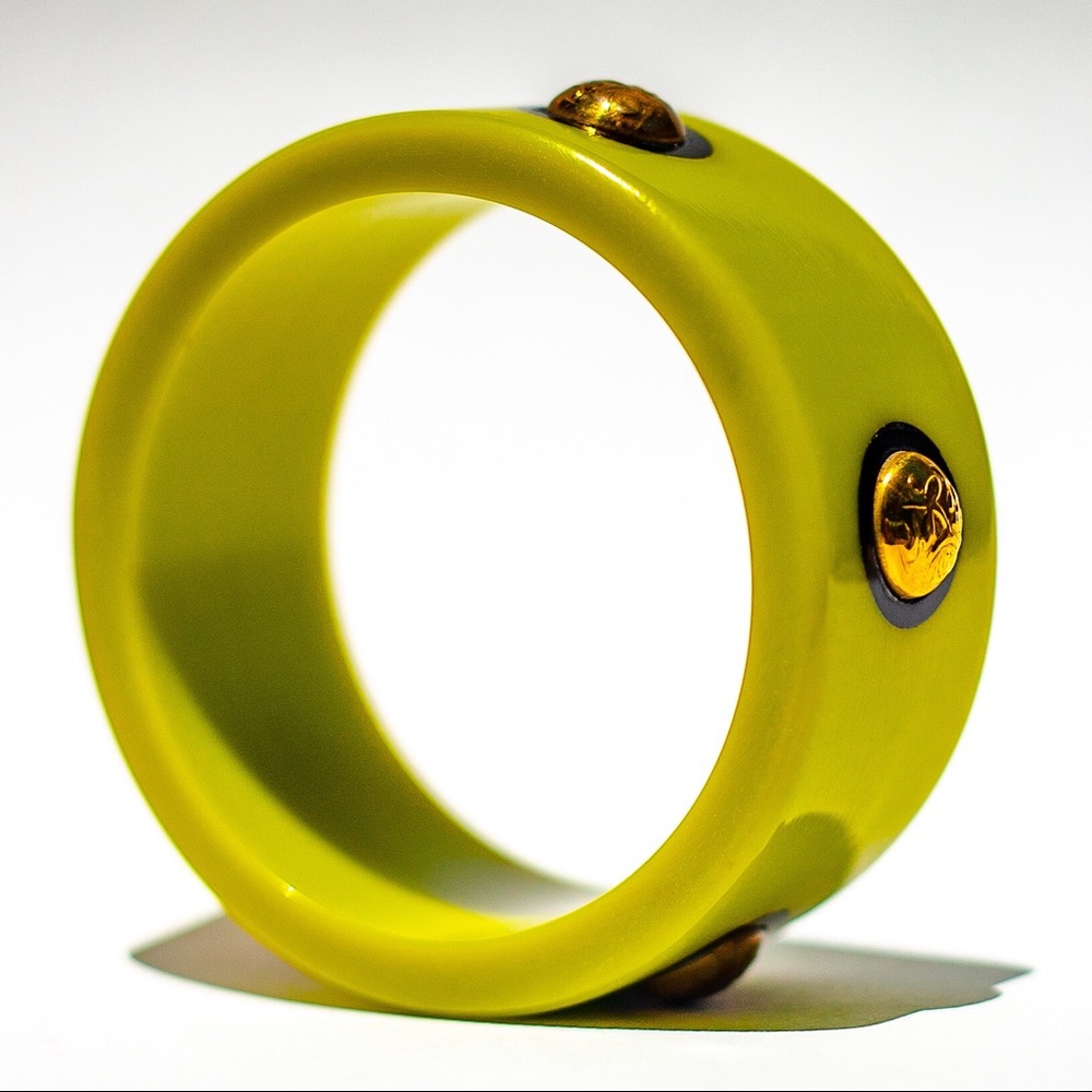 Handmade! Wide Vintage Repro Chunky Bangle! 2 left - Picture 2 of 8
